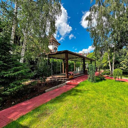 Пергола Bioclimatic Decolife B500-25П + Раздвижное остекление S100 + Вертикальная система Zip 130, Московская обл.